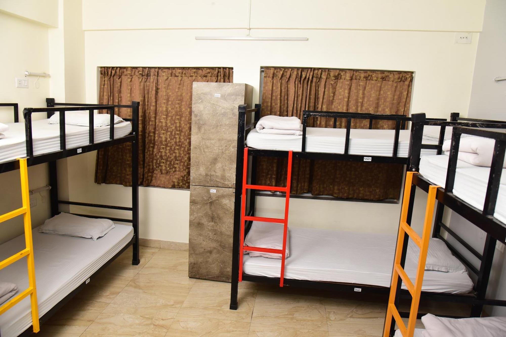 City Central Hostel Calcutta Extérieur photo